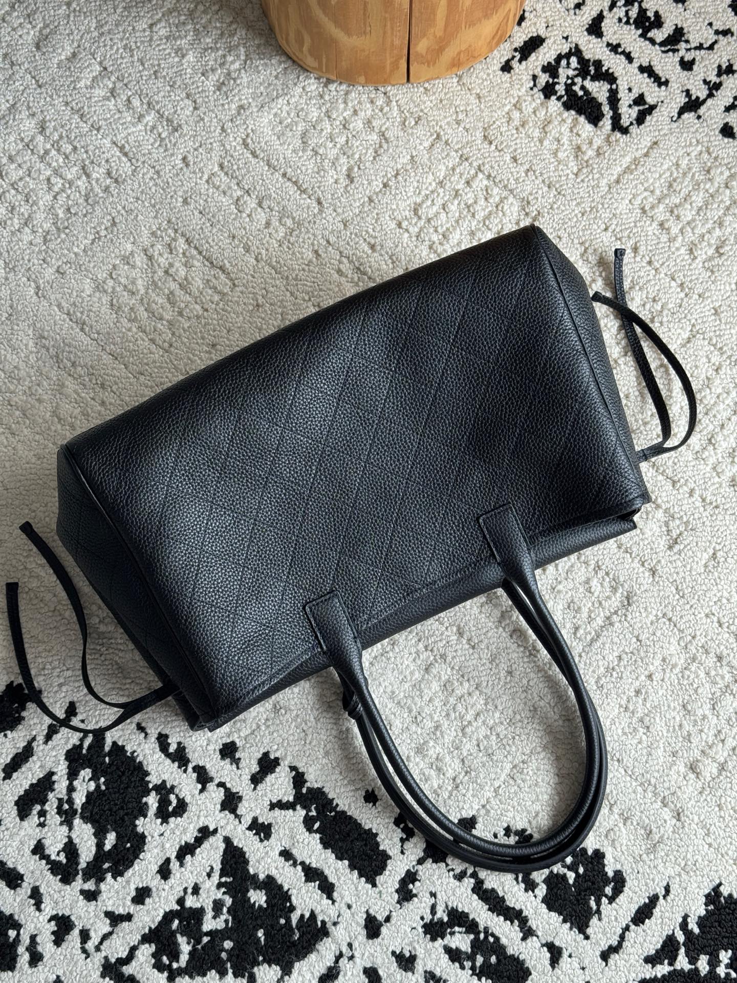 26S Medium Baguette Bag in Grained Calfskin