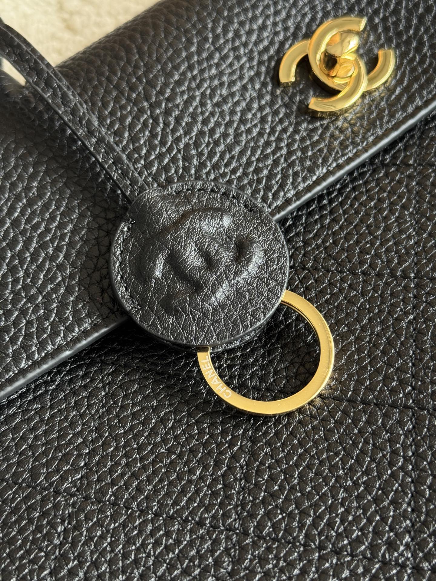 26S Medium Baguette Bag in Grained Calfskin