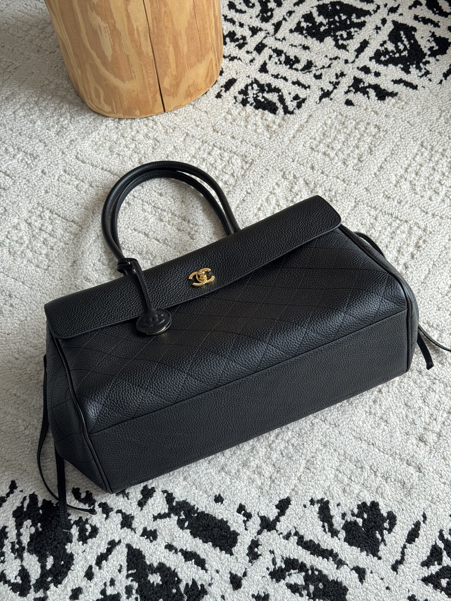 26S Medium Baguette Bag in Grained Calfskin