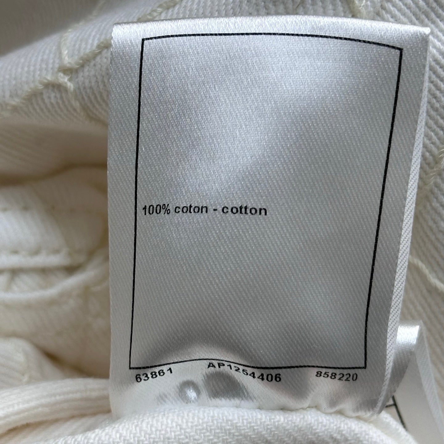Quilted Denim Shorts - White - View 9