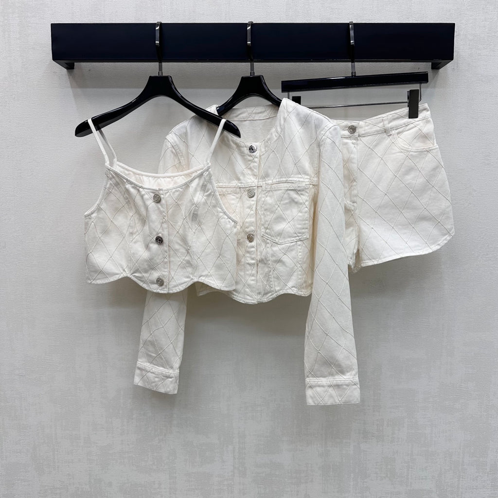 Quilted Denim Shorts - White - View 7