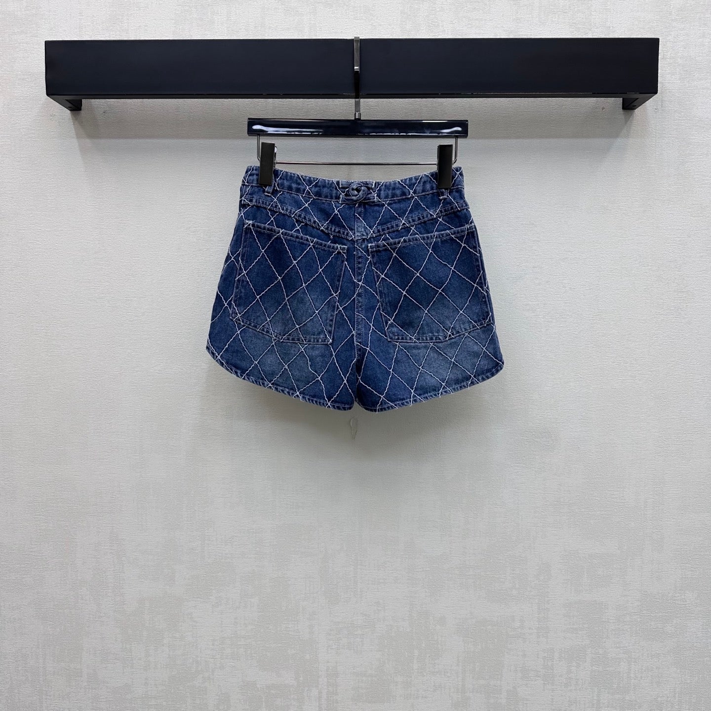 Quilted Denim Shorts - Blue - View 5