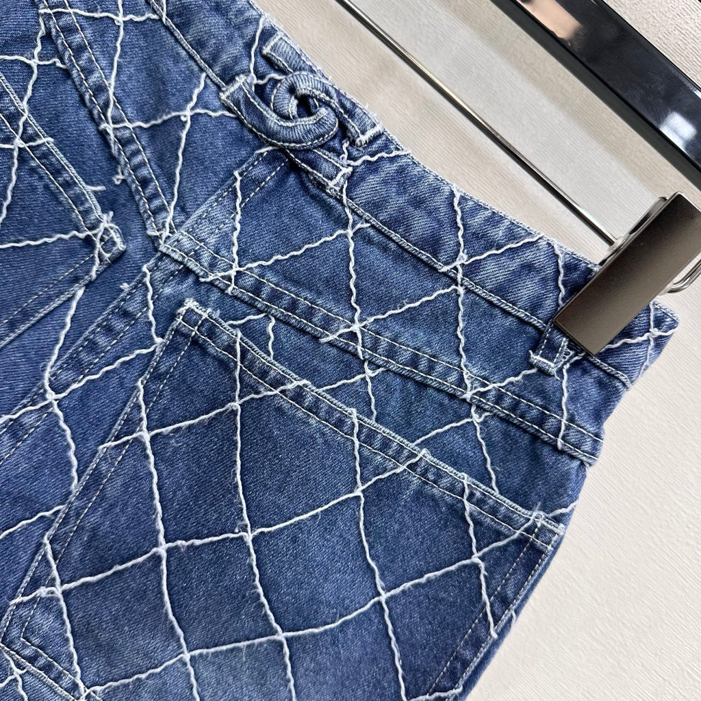 Quilted Denim Shorts - Blue - View 7