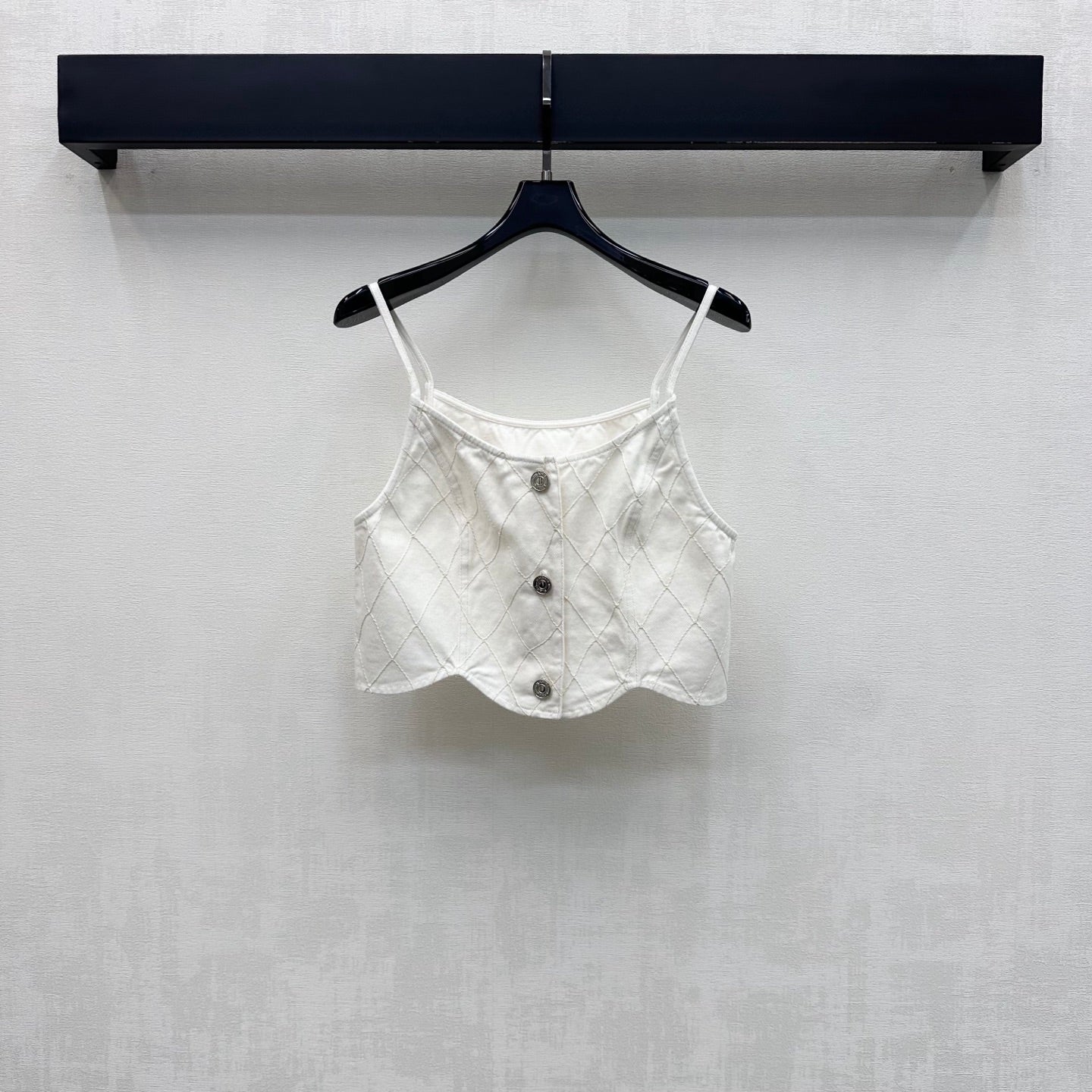 Quilted Denim Cropped Vest - White - View 1