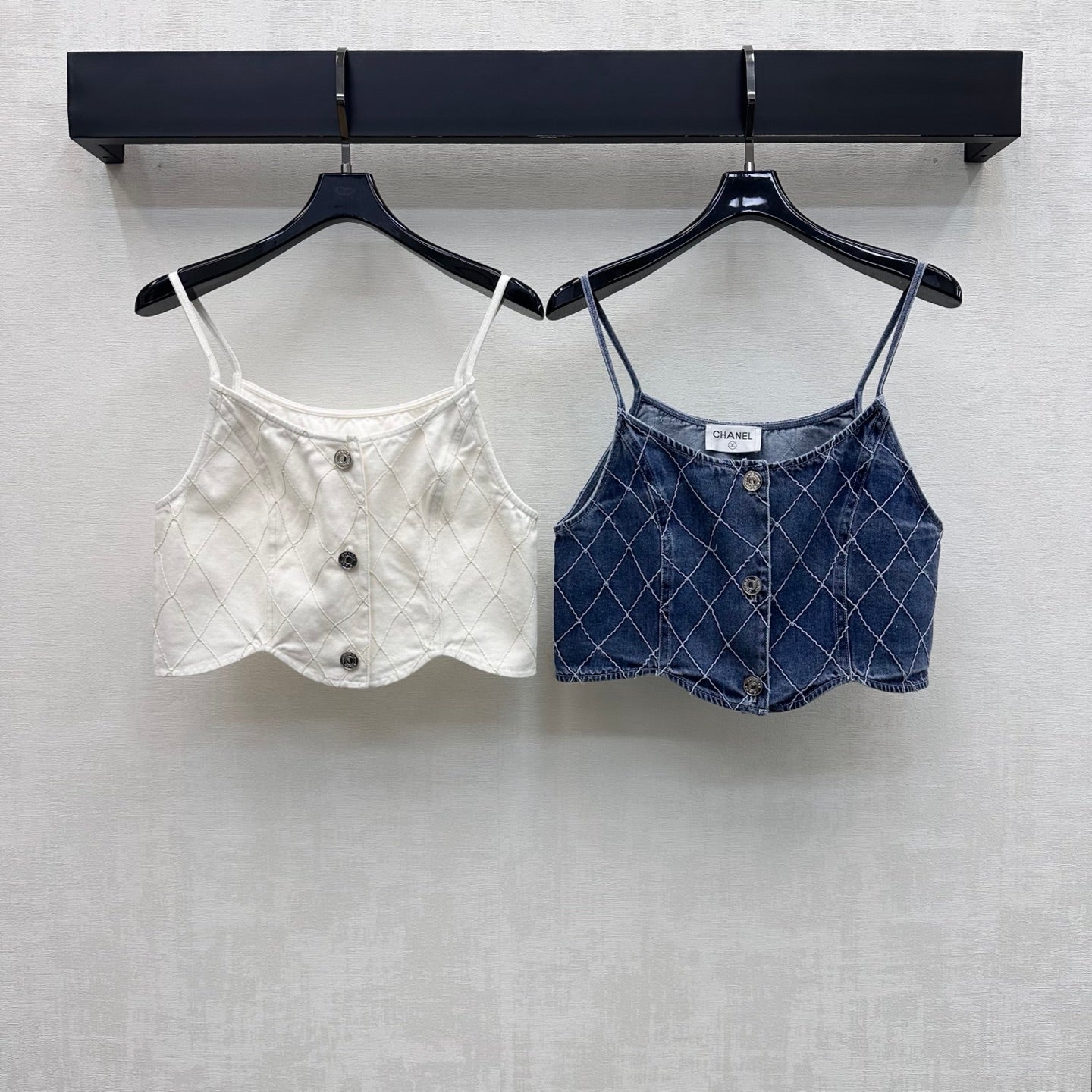 Quilted Denim Cropped Vest - Blue - View 6