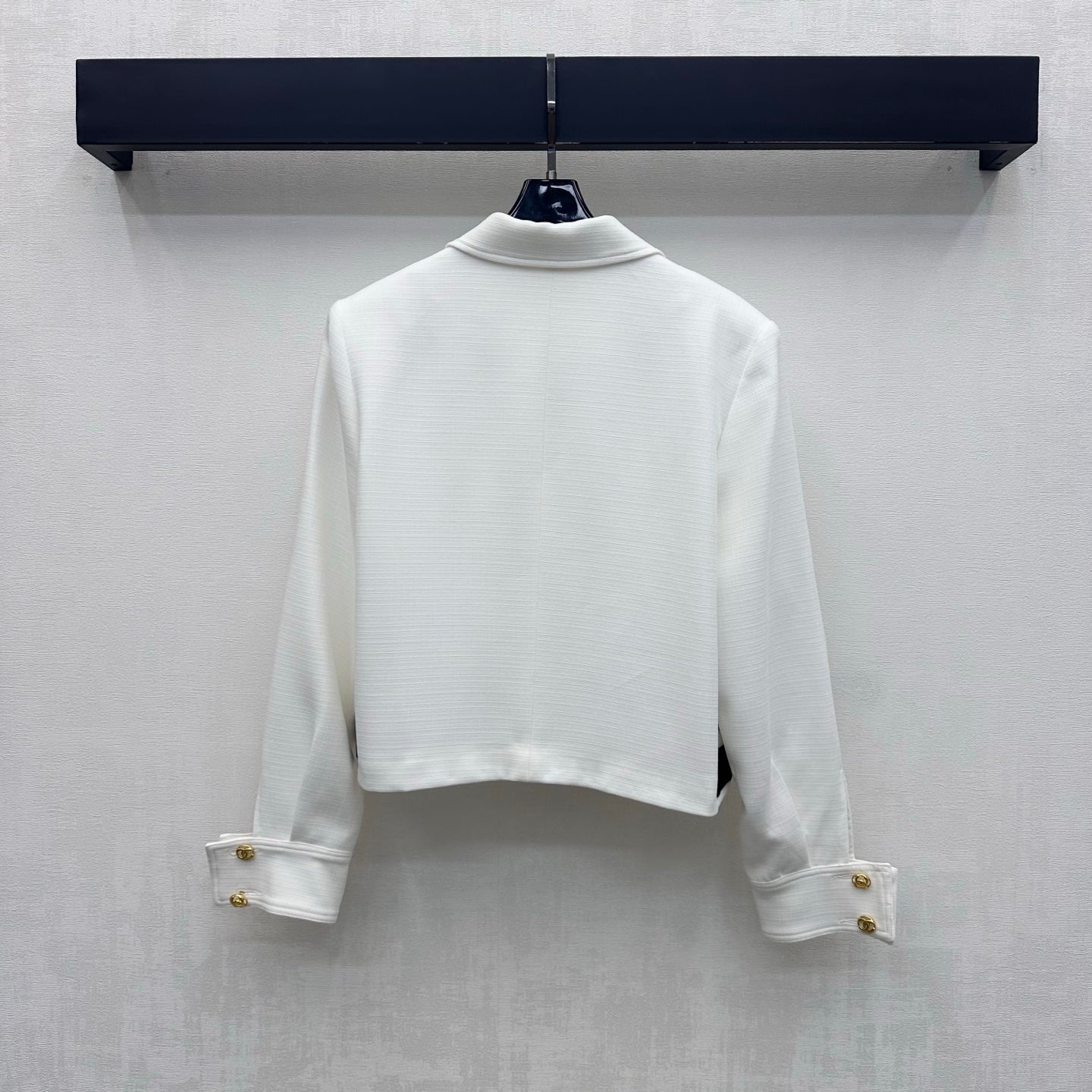 Contrast-Pocket Cropped Jacket - White/Black - View 7