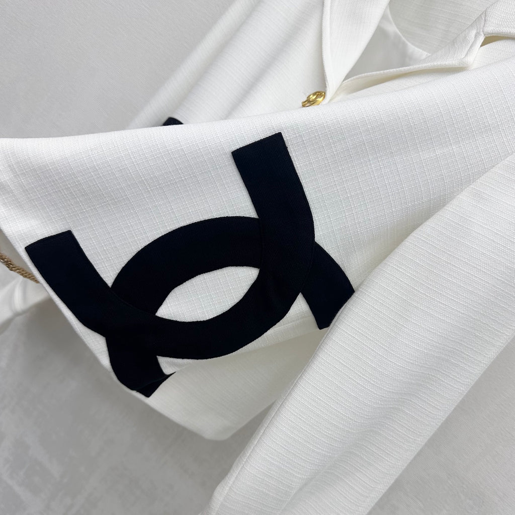 Contrast-Pocket Cropped Jacket - White/Black - View 6