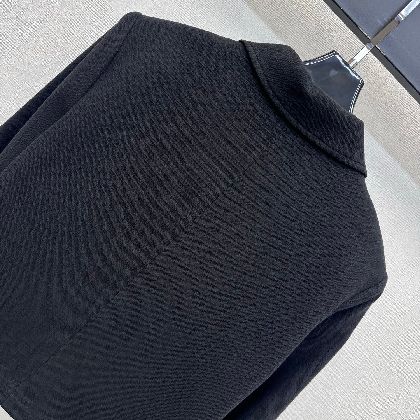 Contrast-Pocket Cropped Jacket - Black/White - View 7