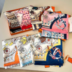 Carré 70 Les Voitures Nouvelles Scarf