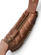 SWORD LUXURY marka, inci detaylı zincir askılı ve kapitone dokulu, fermuarlı, gül kurusu rengi deri mini hobo çanta.