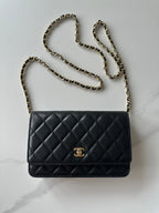 Quilted Classic Wallet on Chain