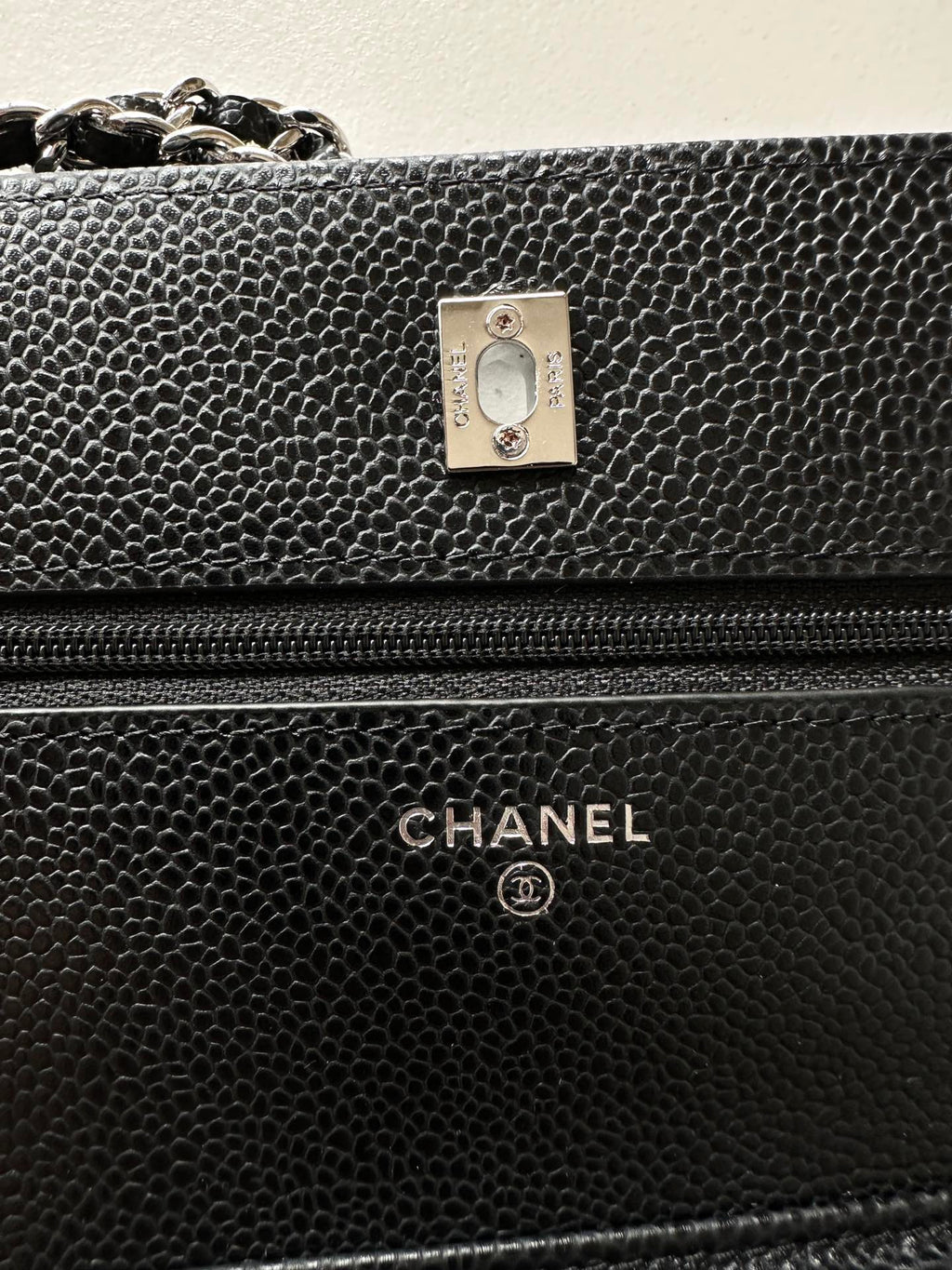 Quilted Classic Wallet on Chain