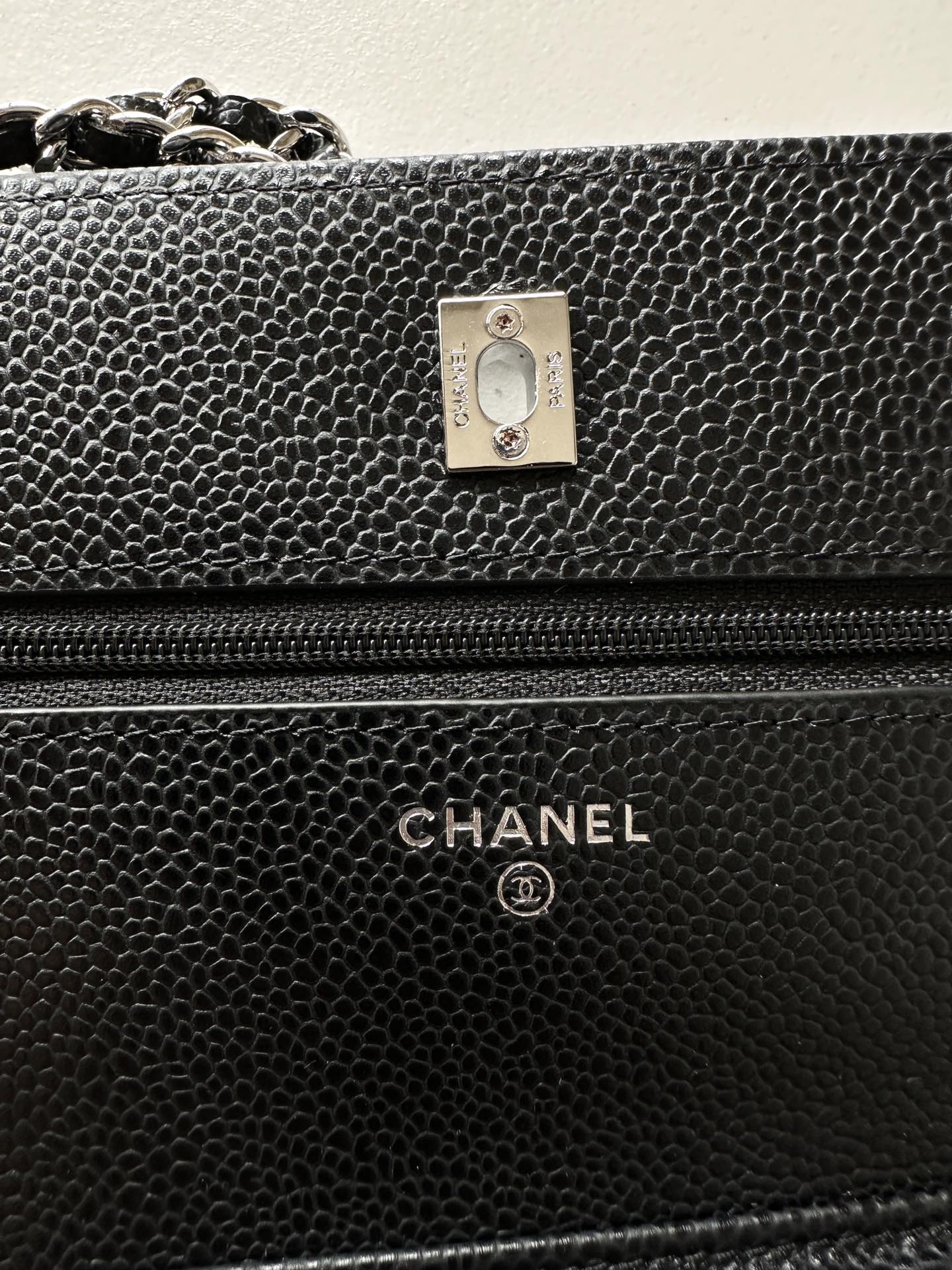 Quilted Classic Wallet on Chain