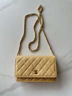 Quilted Classic Wallet on Chain