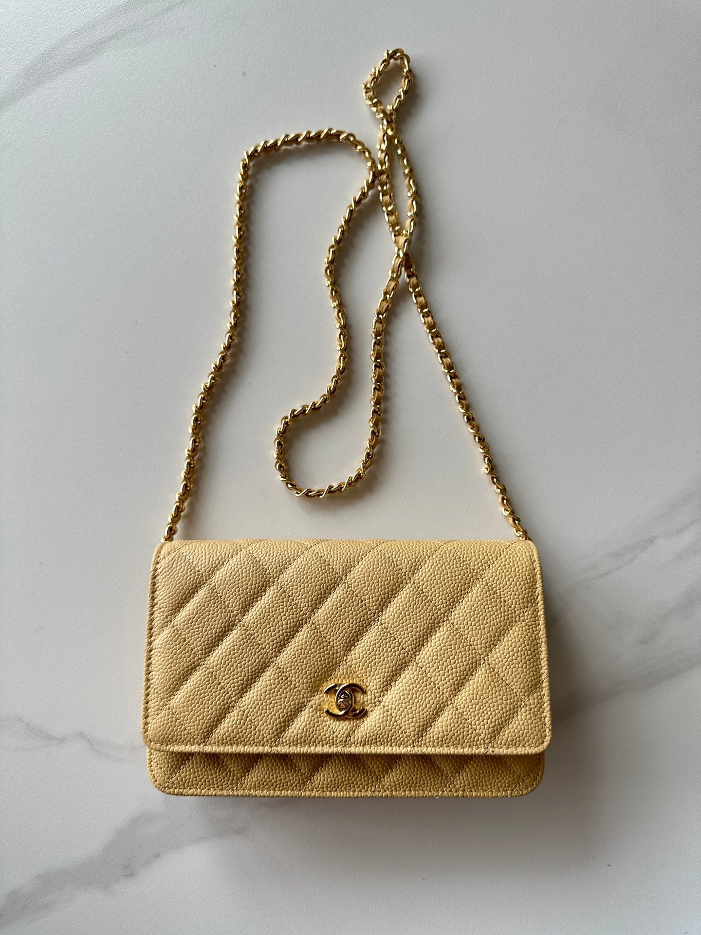 Quilted Classic Wallet on Chain