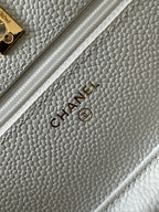 Quilted Classic Wallet on Chain