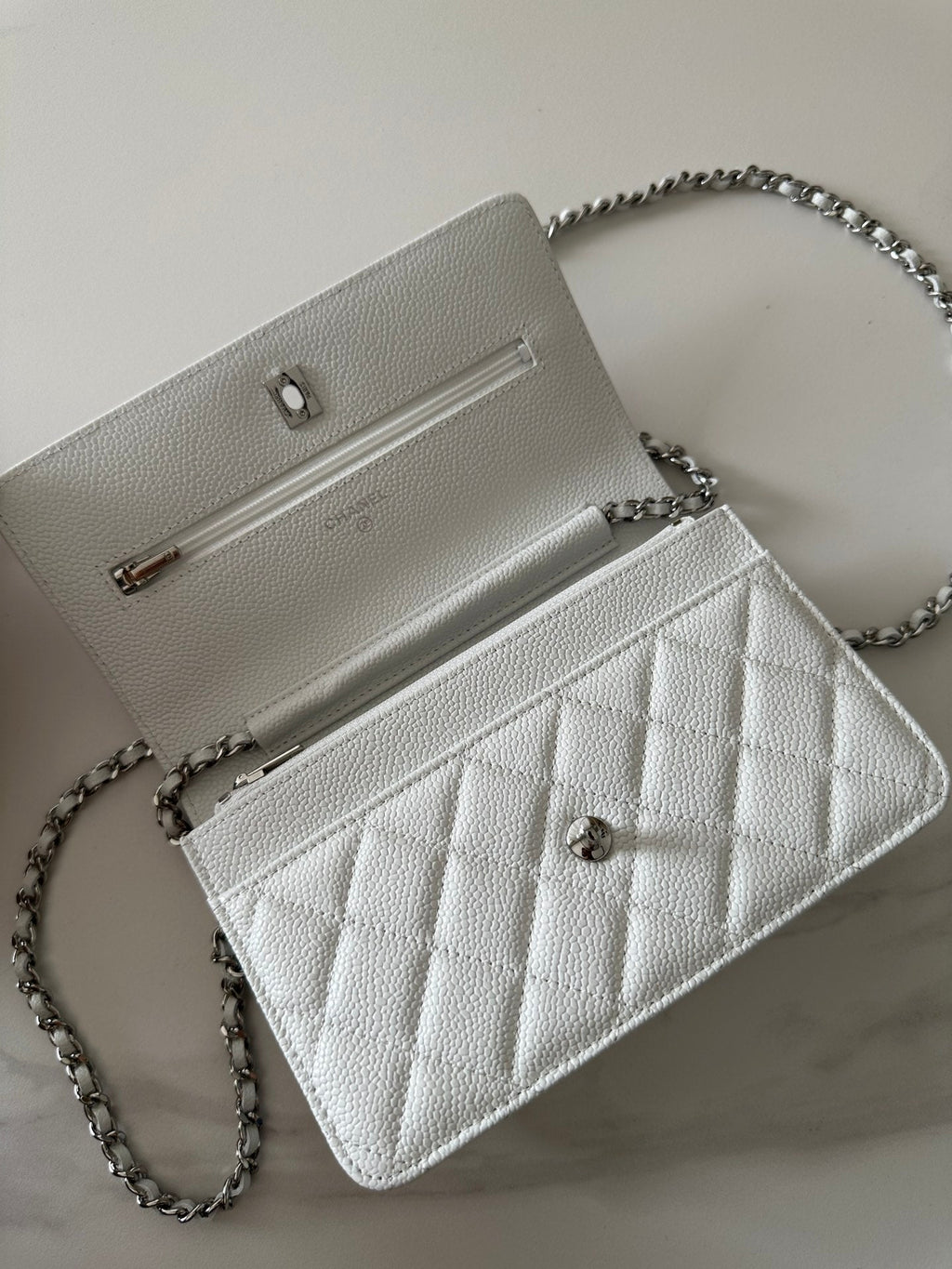 Quilted Classic Wallet on Chain