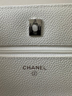 Quilted Classic Wallet on Chain