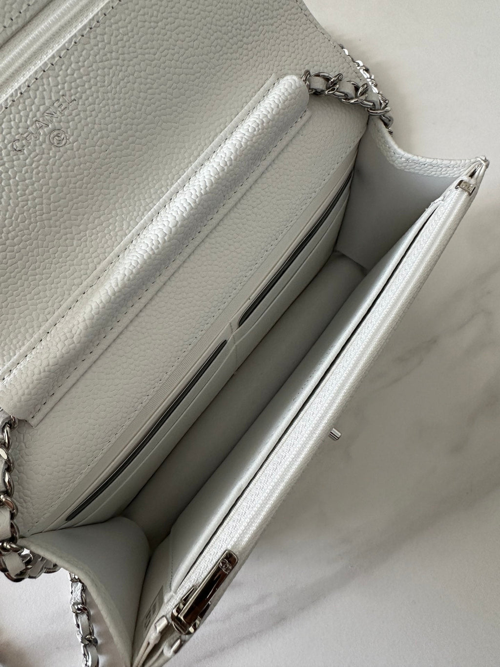 Quilted Classic Wallet on Chain