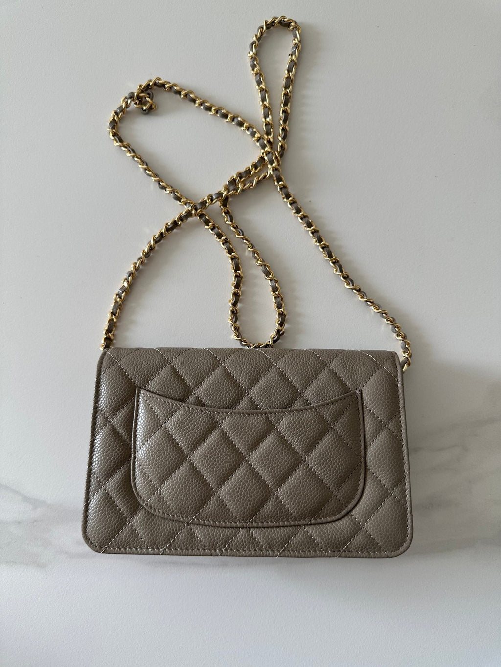 Quilted Classic Wallet on Chain