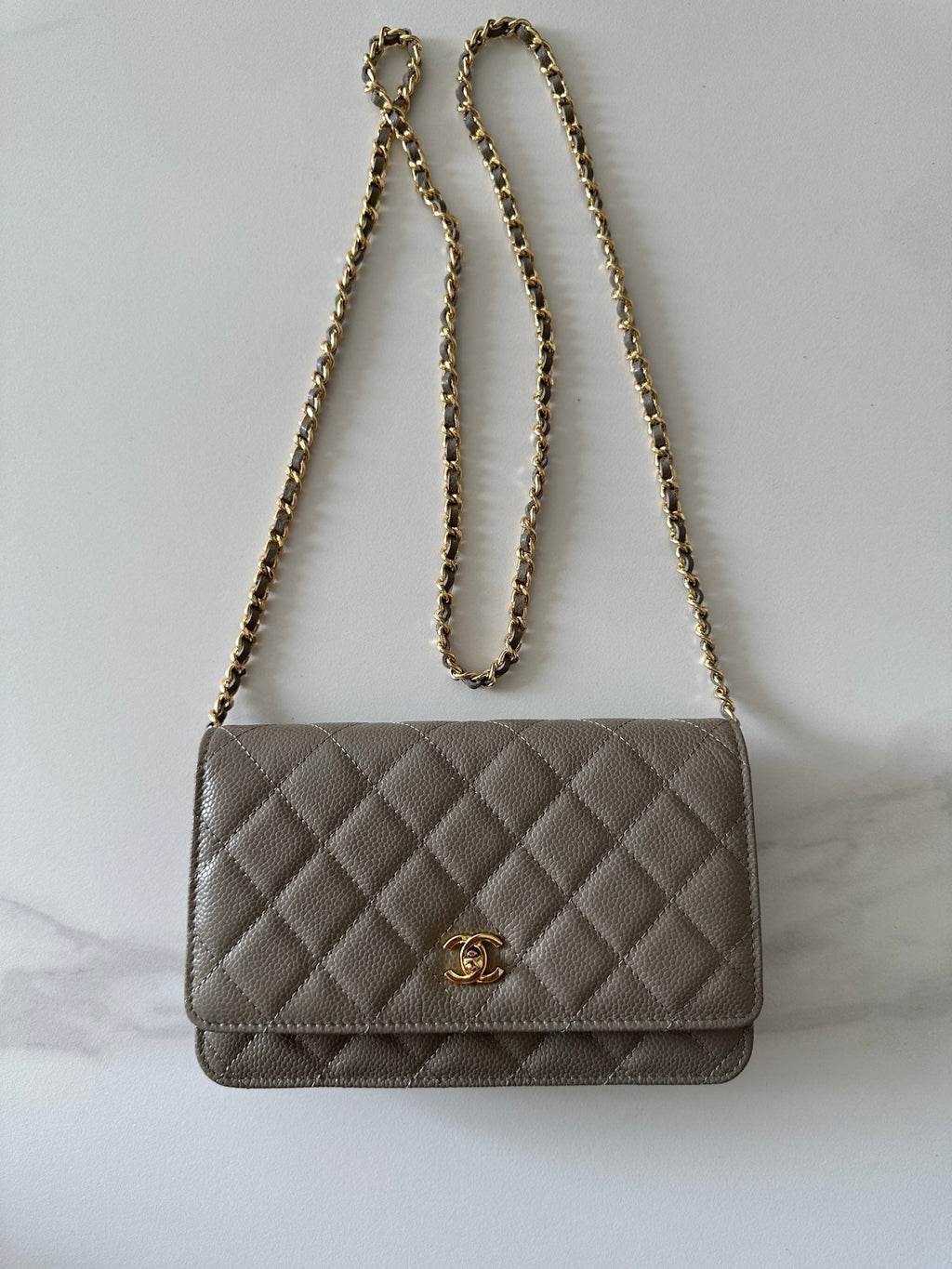 Quilted Classic Wallet on Chain