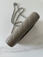 Quilted Classic Wallet on Chain