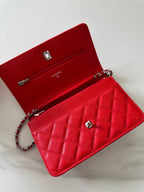 Quilted Classic Wallet on Chain