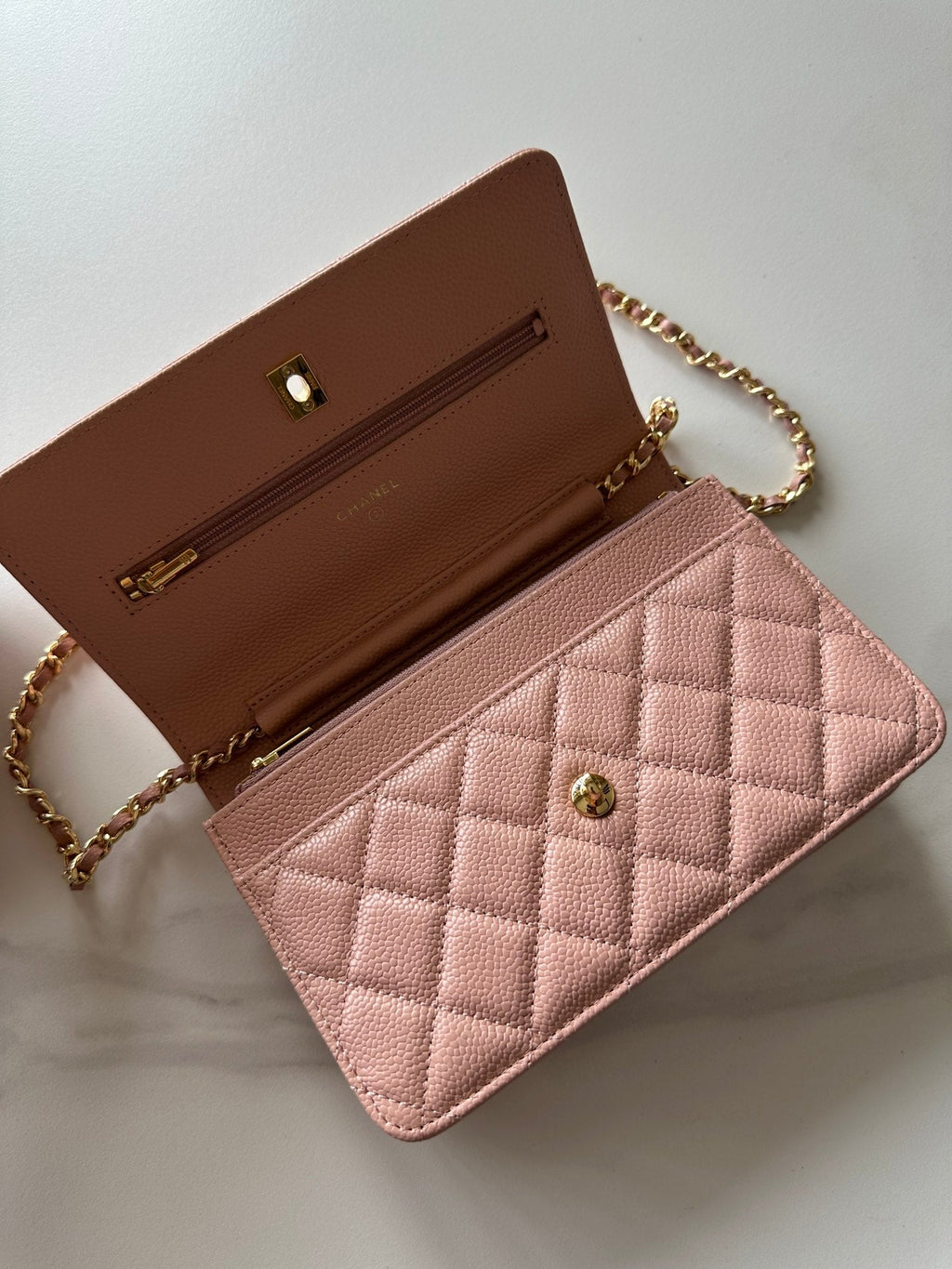 Quilted Classic Wallet on Chain