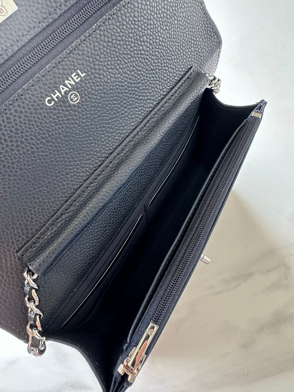Quilted Classic Wallet on Chain