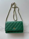 Quilted Classic Wallet on Chain