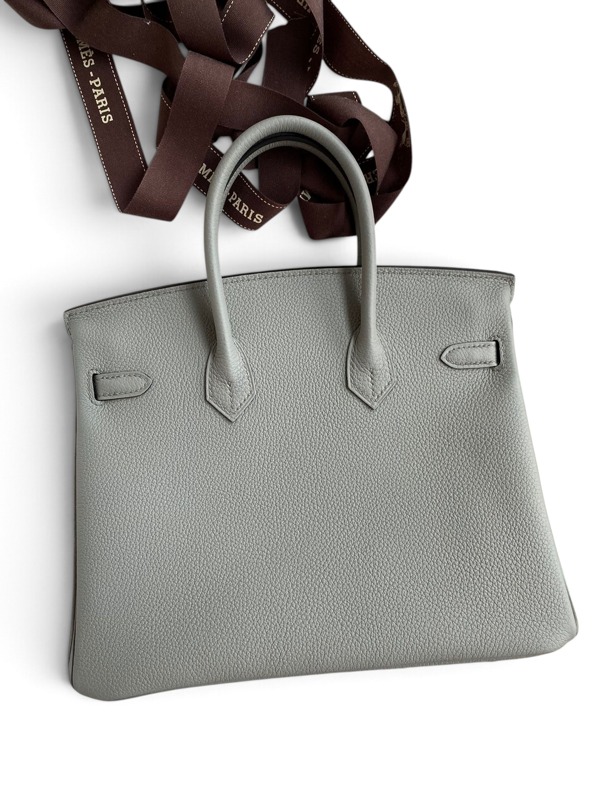 SWORD LUXURY gri renkli, Togo deri Hermès Birkin 25cm el çantası, kutusu ve kurdelesi içinde.