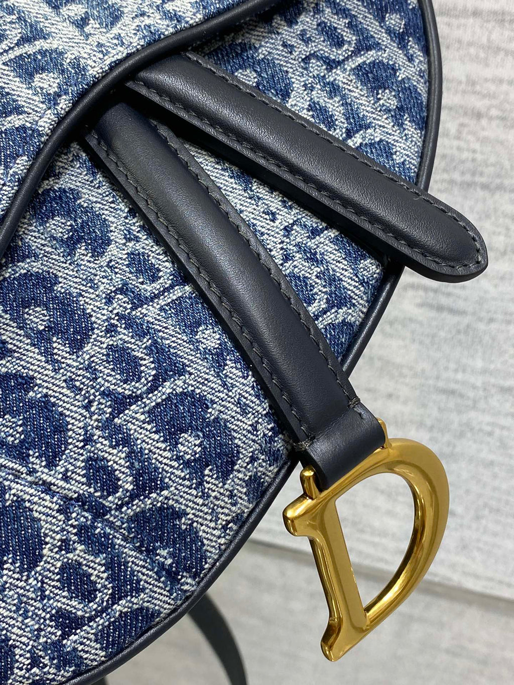 Saddle Bag