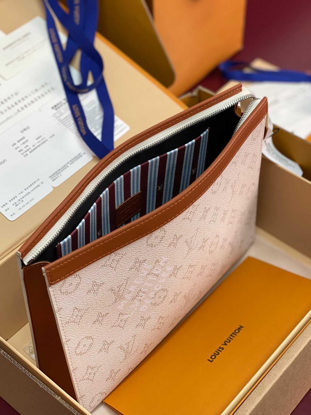 Pochette Voyage – Monogram Heritage Canvas