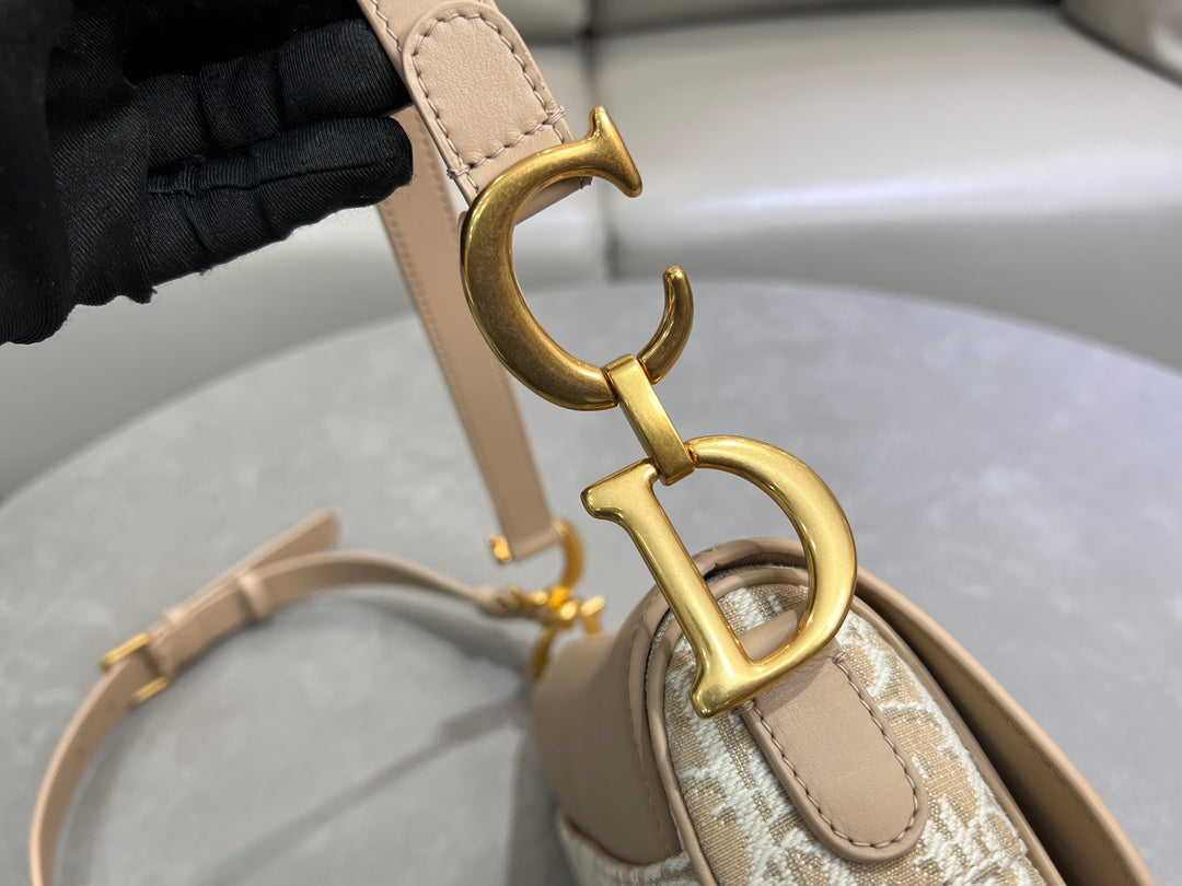 Saddle Bag
