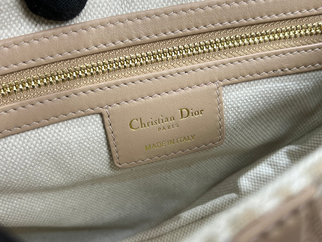 Saddle Bag