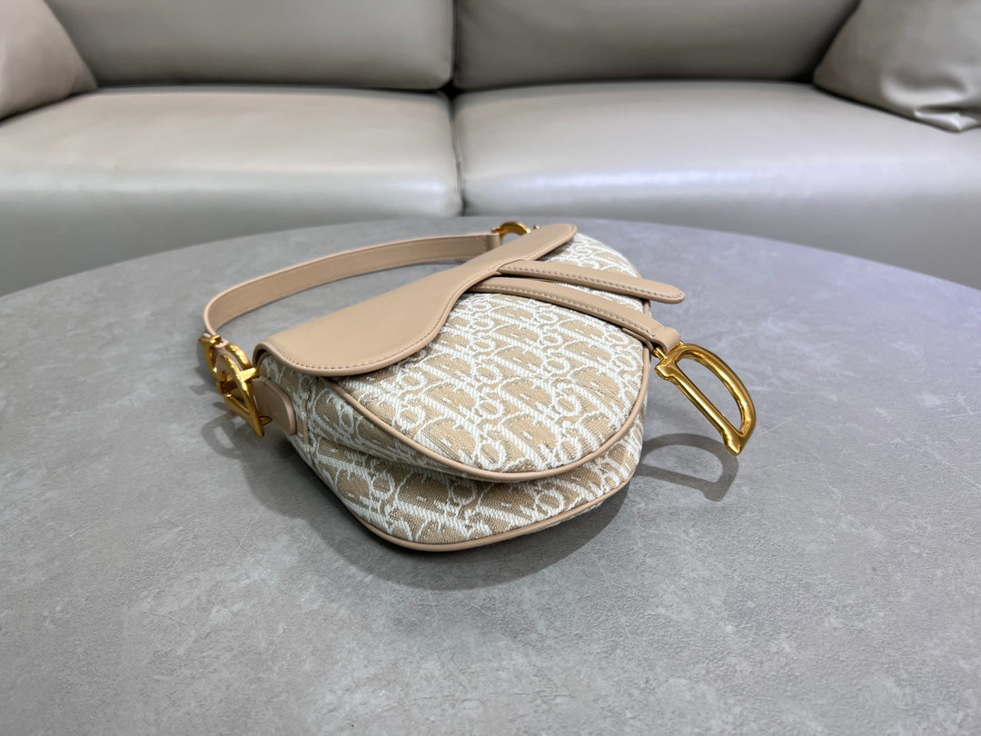 Saddle Bag
