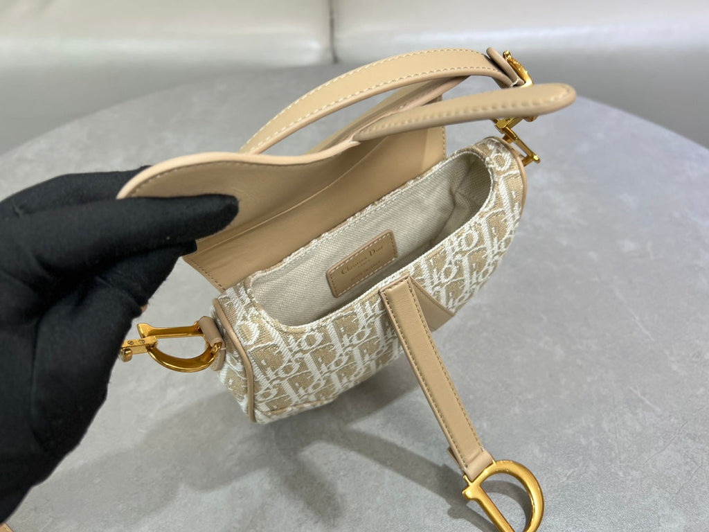 Saddle Bag