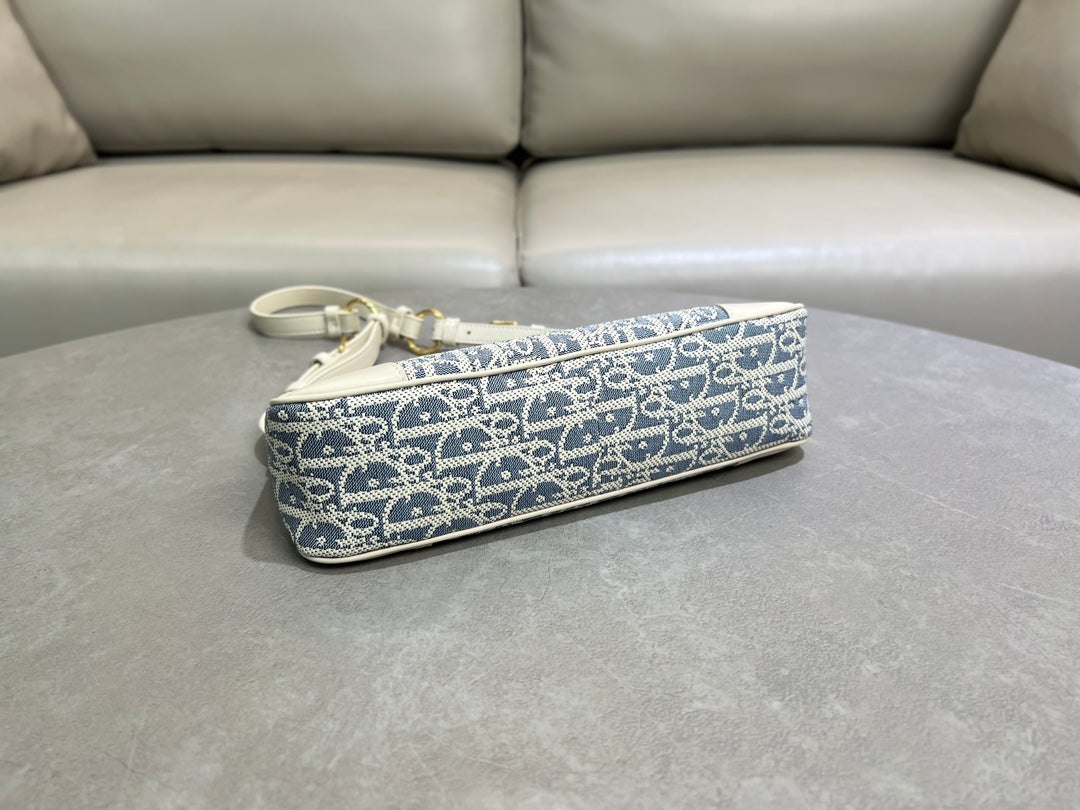 Wanderlust Bag