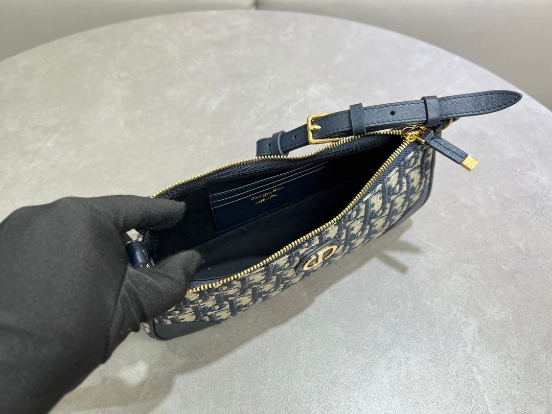 Wanderlust Bag