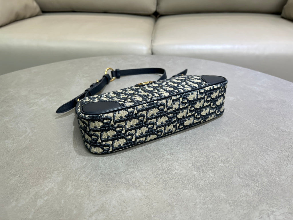 Wanderlust Bag