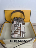 Mon Tresor Bucket Bag