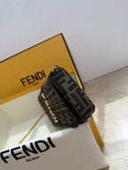 Graphic Chain Wallet