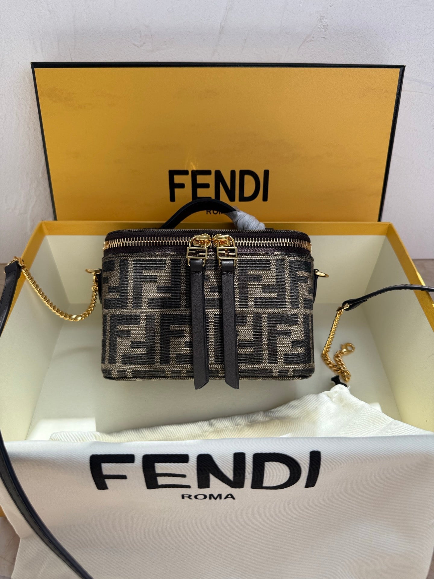 Vanity Case Bag