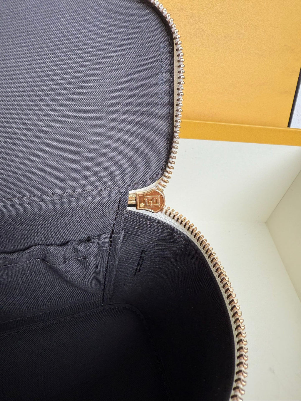 Vanity Case Bag