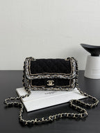 25 Tweed Flap Shoulder Bag