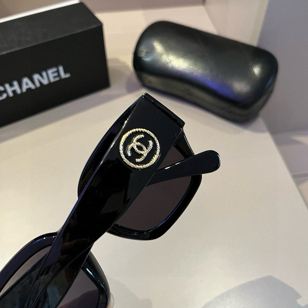Women Sunglasses