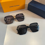 Elegant Gold Detail Square Sunglasses