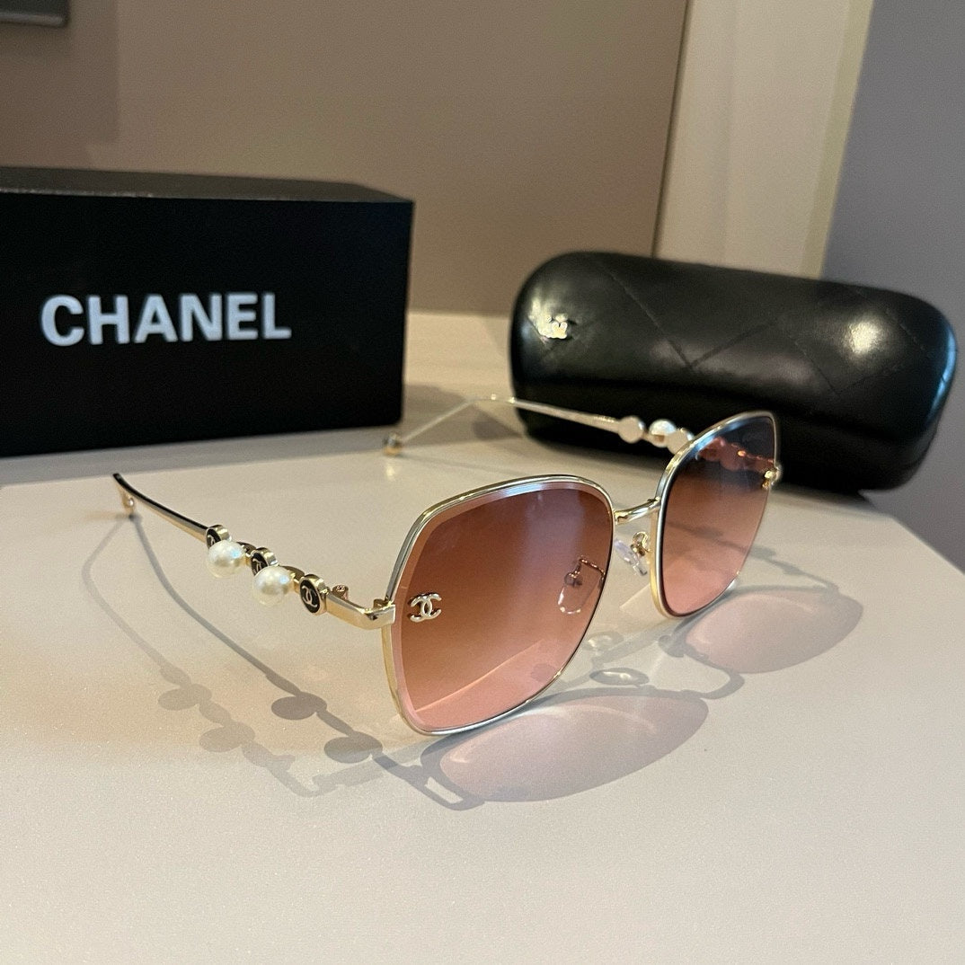 Gold Frame Square Sunglasses