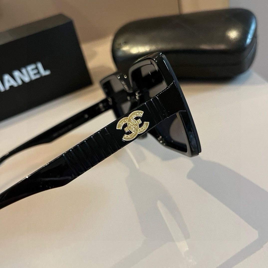 Women Sunglasses