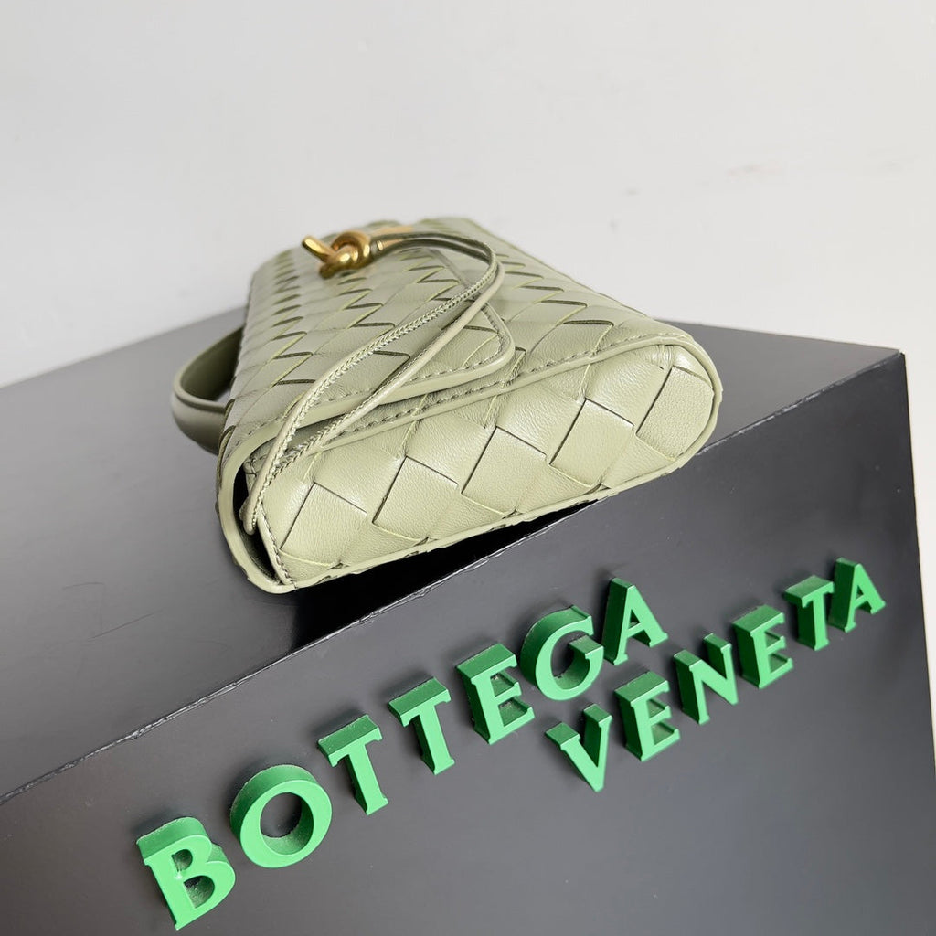 Andiamo Woven Leather Clutch Bag